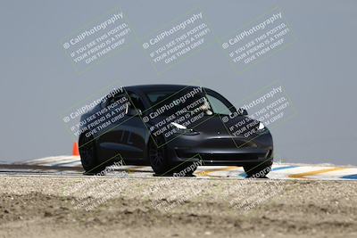 media/May-25-2025-Lotus Club Golden Gate (Sun) [[681474f0a2]]/Novice Group/Turn 2/
